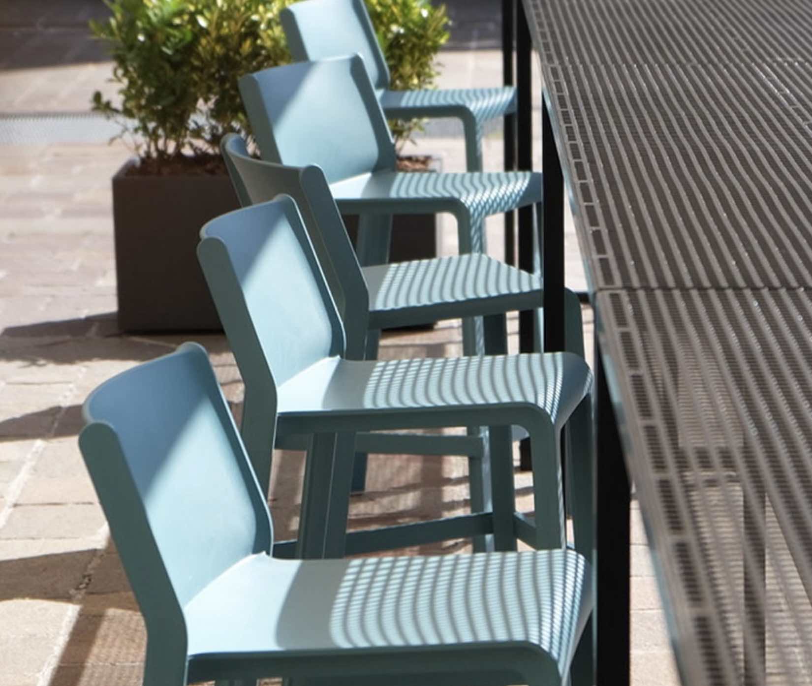 Luxury Outdoor Dining Chairs: Adding a Touch of Elegance to Your Garden