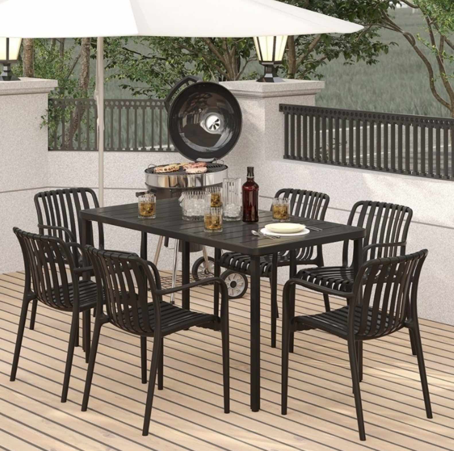 Top Outdoor Furniture Trends For Patio Makeovers