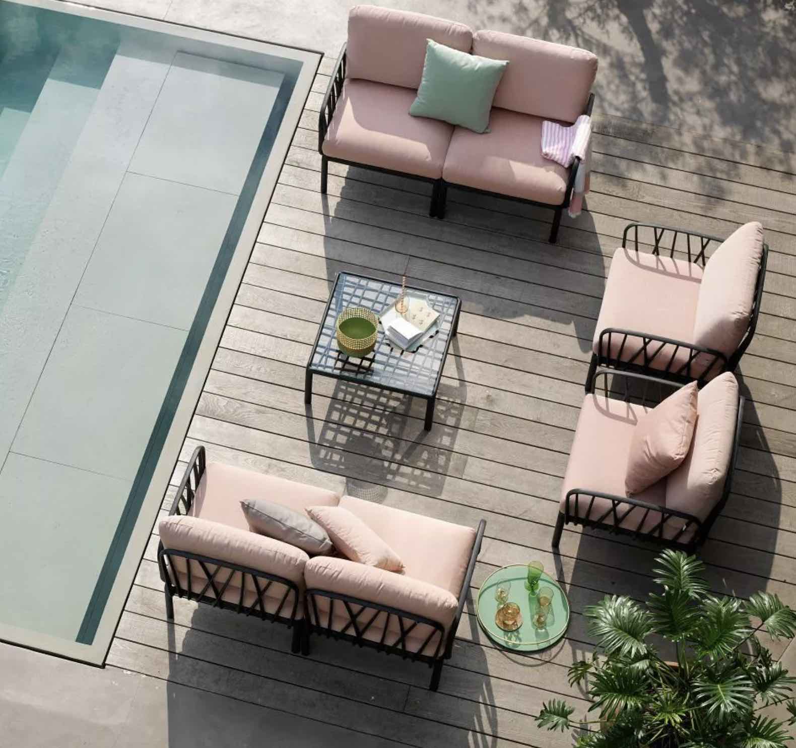 Elevate Your Outdoor Living: Exploring the Benefits of the Nardi Komodo Furniture Range