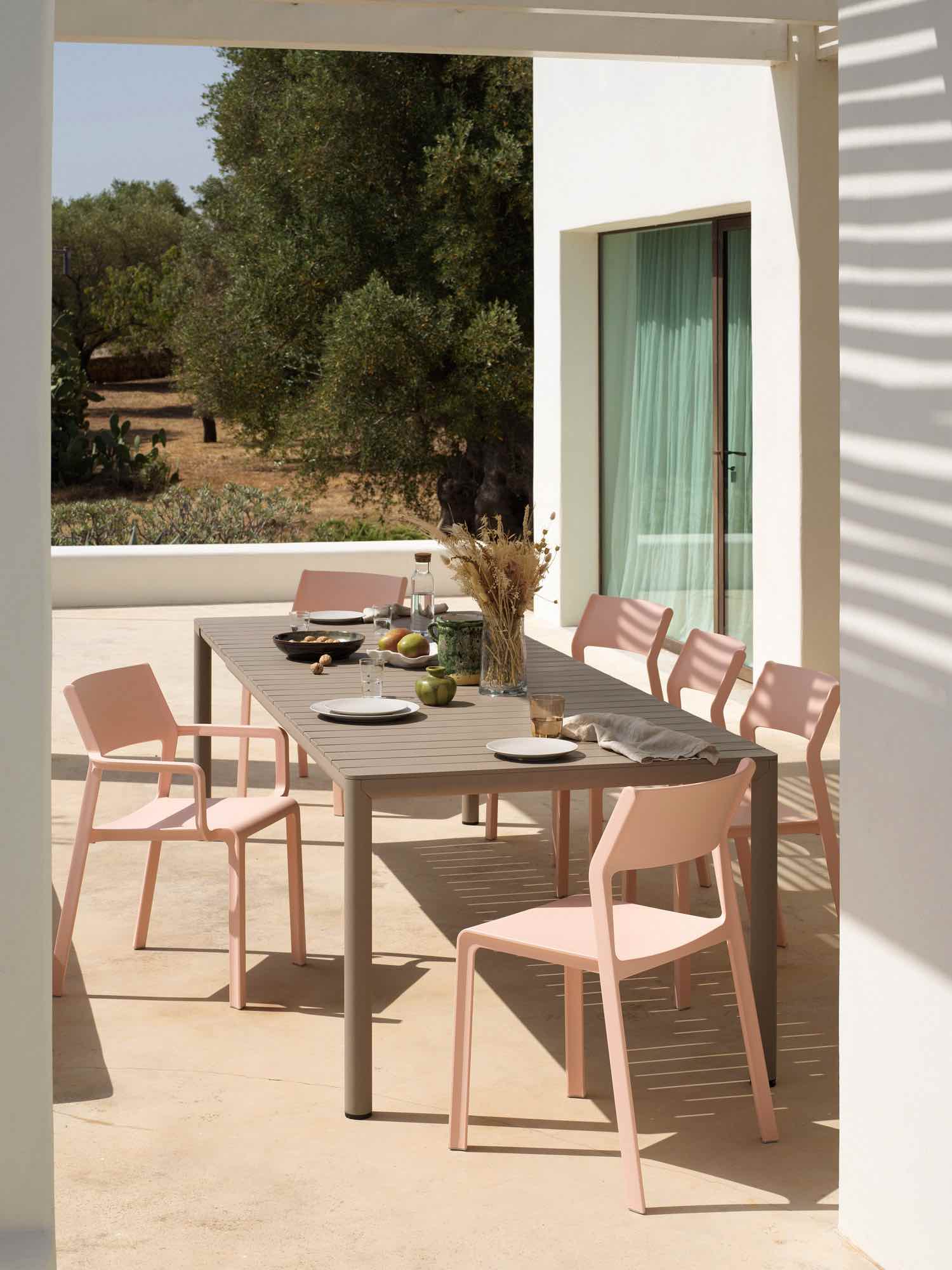 Add A Pop Of Colour With The Nardi Trill Range: How To Style Your Outdoor Space