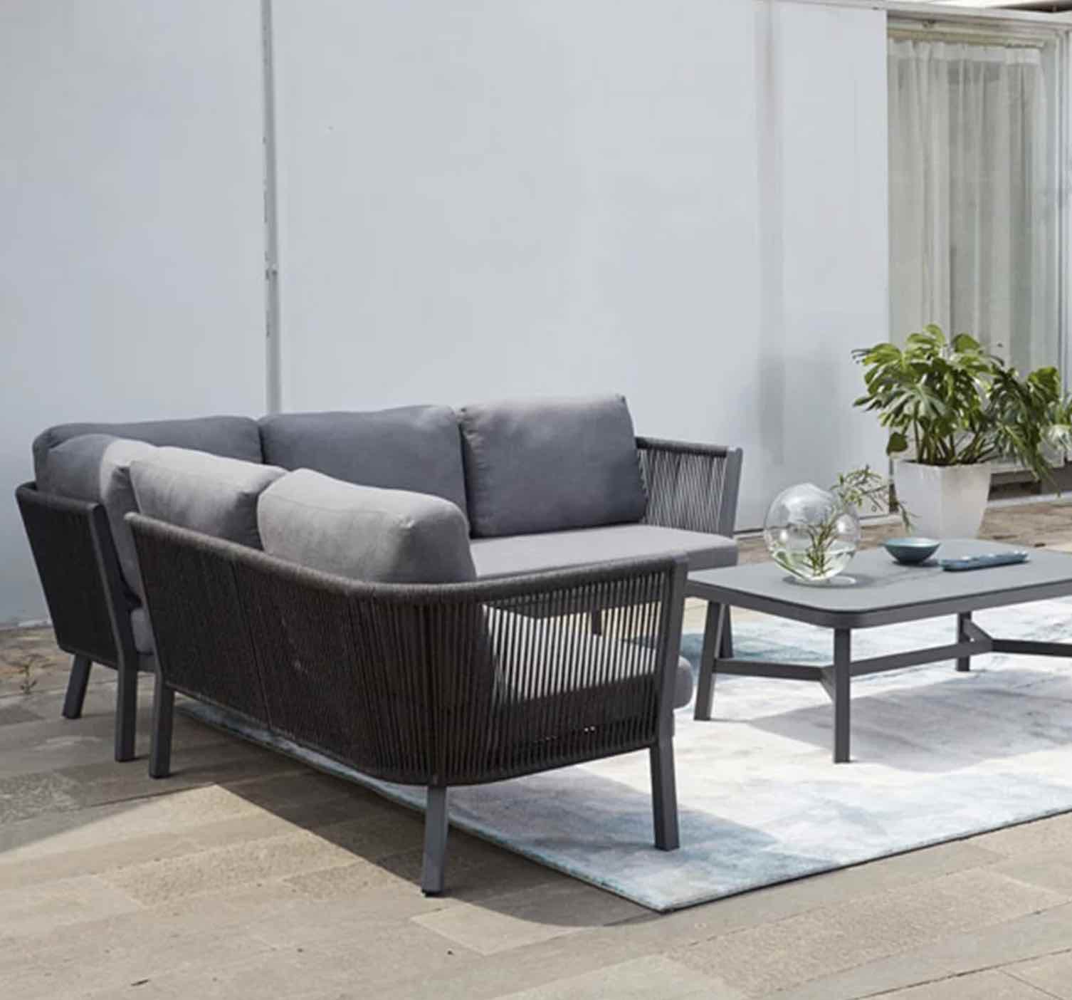 Why Outdoor Modular Lounges Are A Game Changer For Gardens