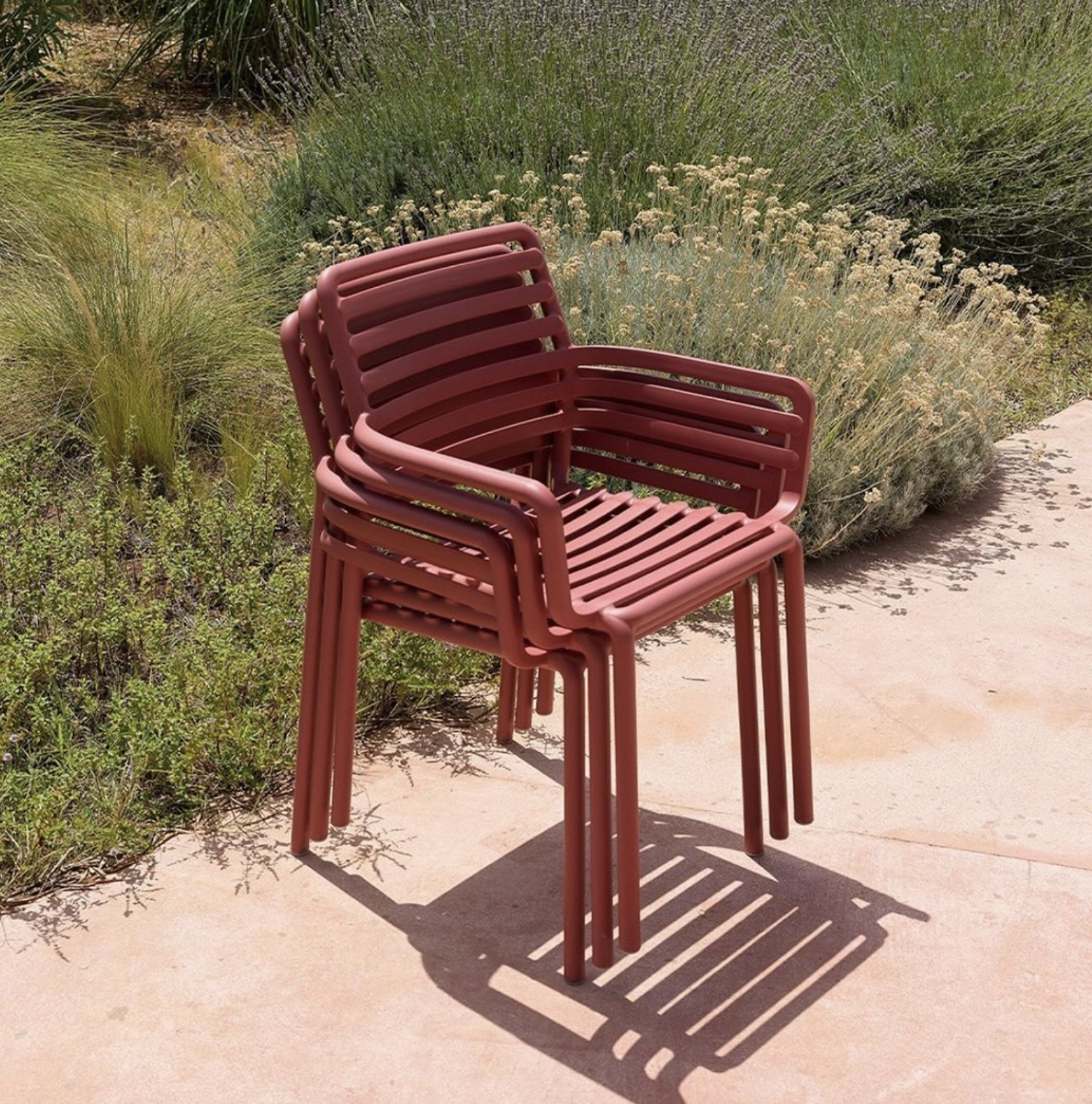 Cheap outdoor plastic chairs sale